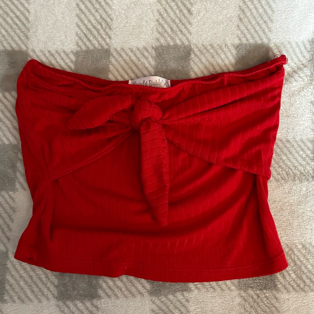 Lovely bubbly red tube top